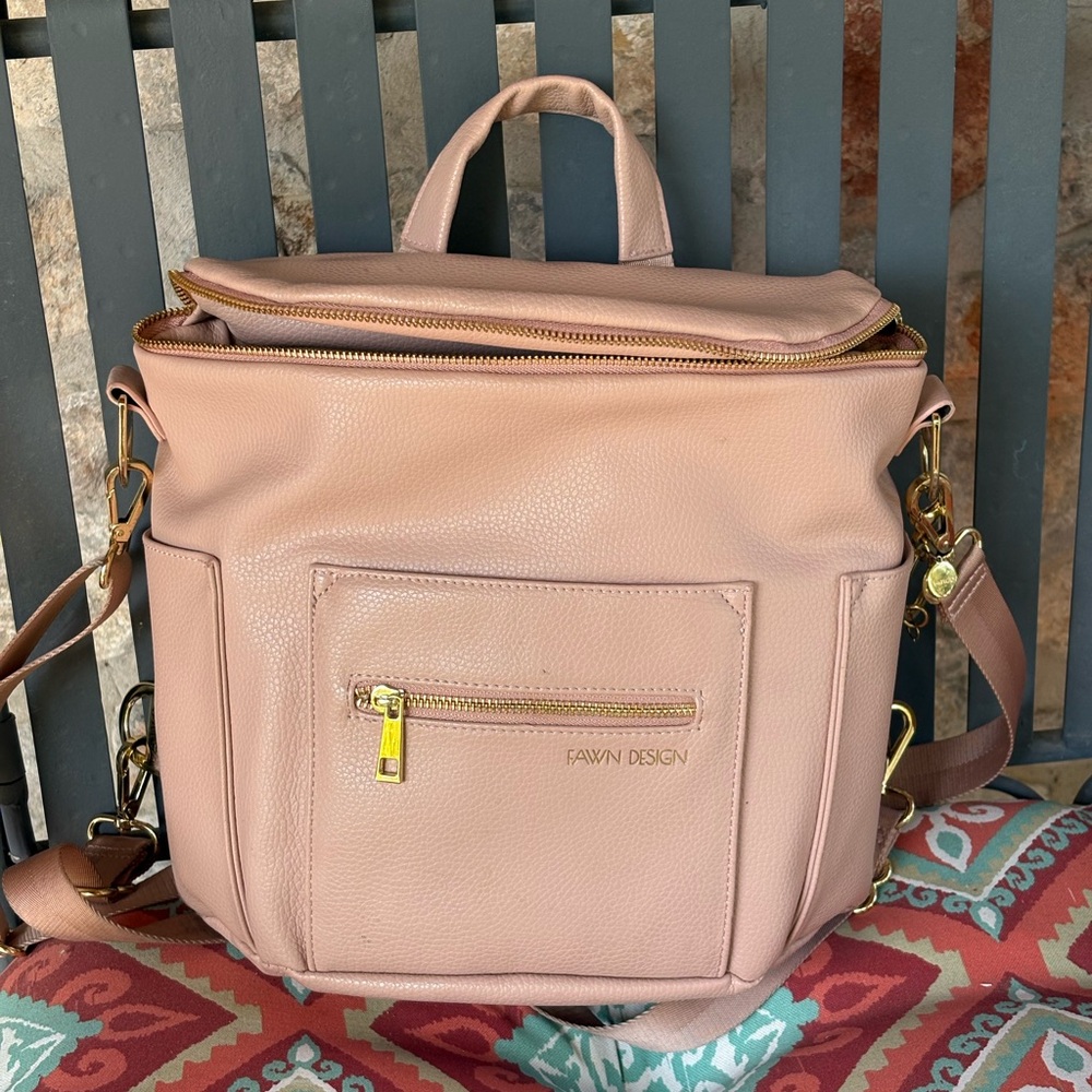 Fawn Design Blush Baby Bag